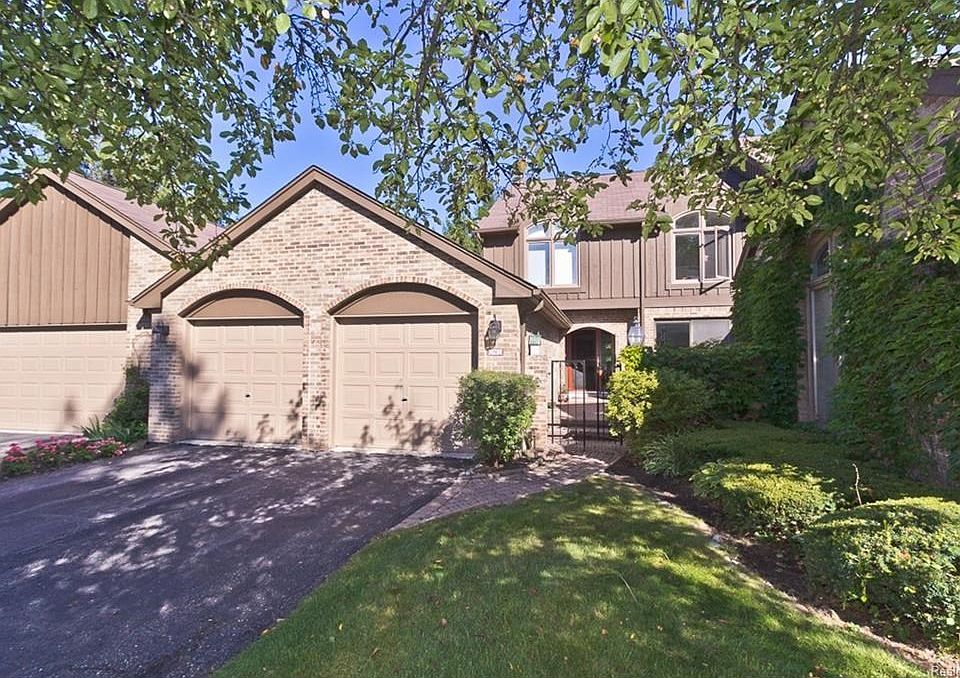 1st image of 30280 Oakview Way #1
