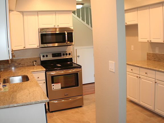 4th image of 165 Oddstad Dr APT 68