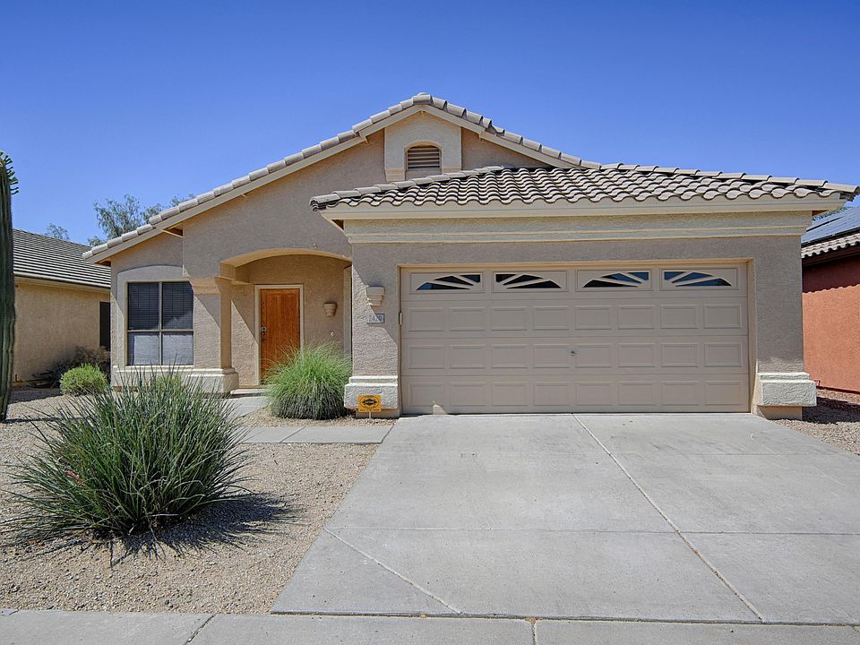 1st image of 2429 E Paraiso Dr