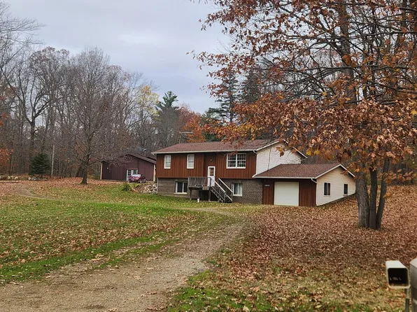 3486 Norway Lake Rd, Columbiaville, MI 48421