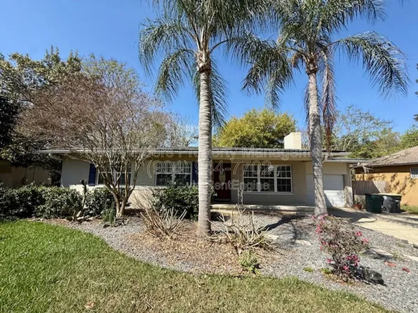 5252 Rollins Ave, Jacksonville, FL 32207