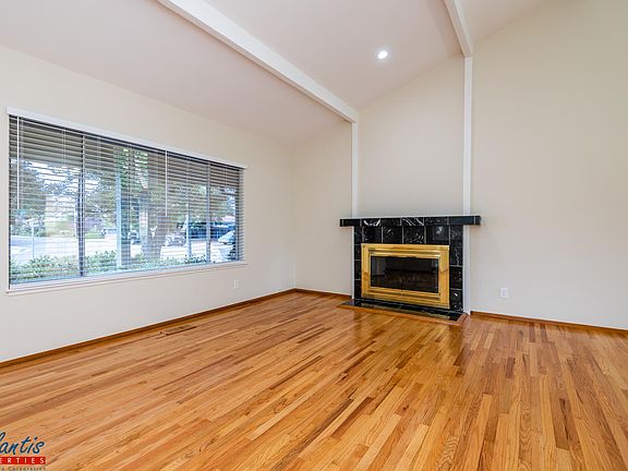 3rd image of 1504 Cormorant Ct