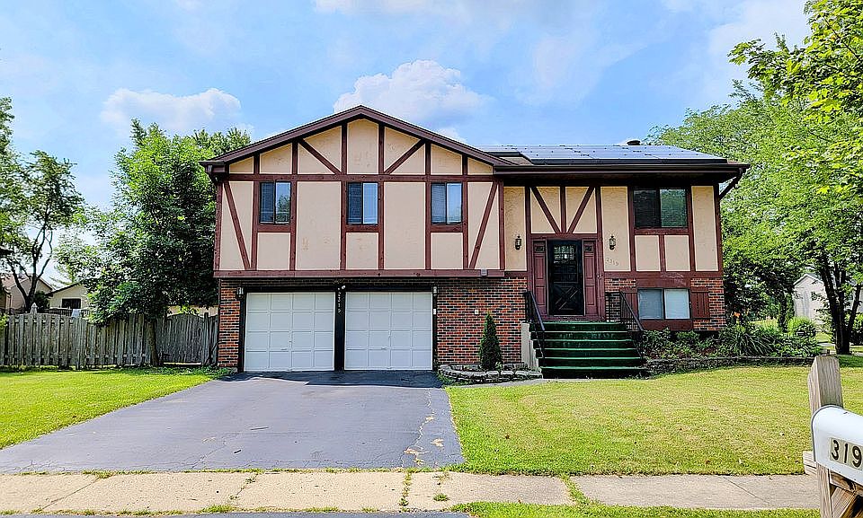1st image of 2319 Driftwood Ln