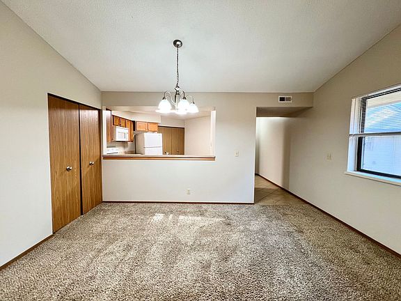 5th image of 2700 W Willowlake Dr #2714-304