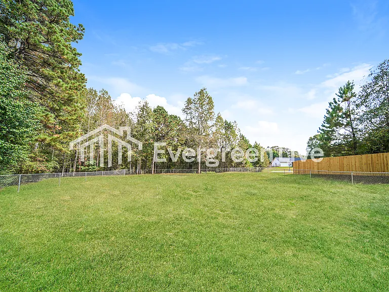 395 Arthurs Ln — Photo 9