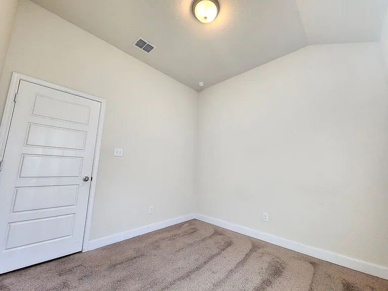 1201 Old FM 306 — Photo 23