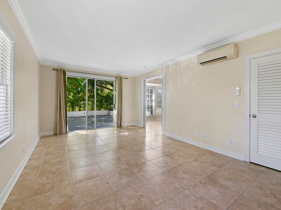 3rd image of 307 Chilean Ave APT 1