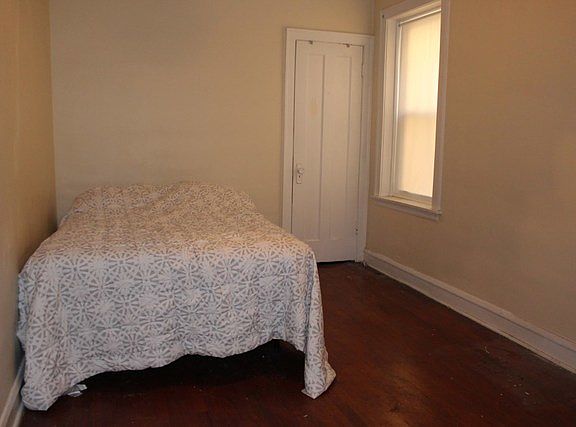 4th image of 4428 S Homan Ave APT 2