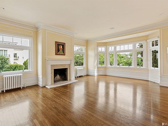 4th image of 101 Spruce St