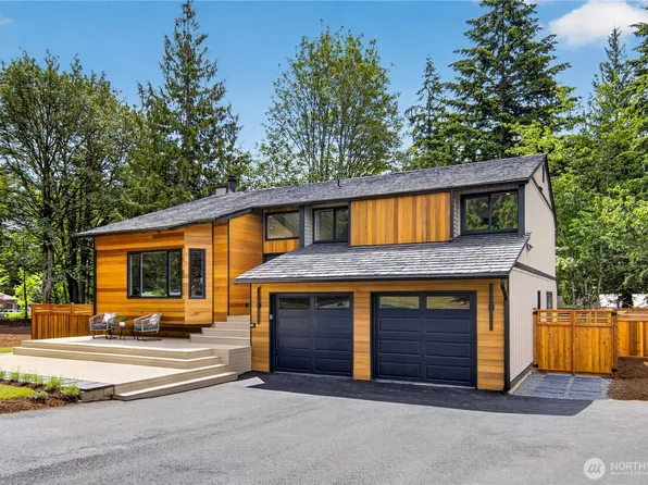 17409 NE 136th Street #B, Redmond, WA 98052