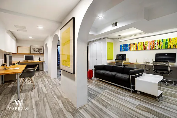 Rented by Warburg | media 29