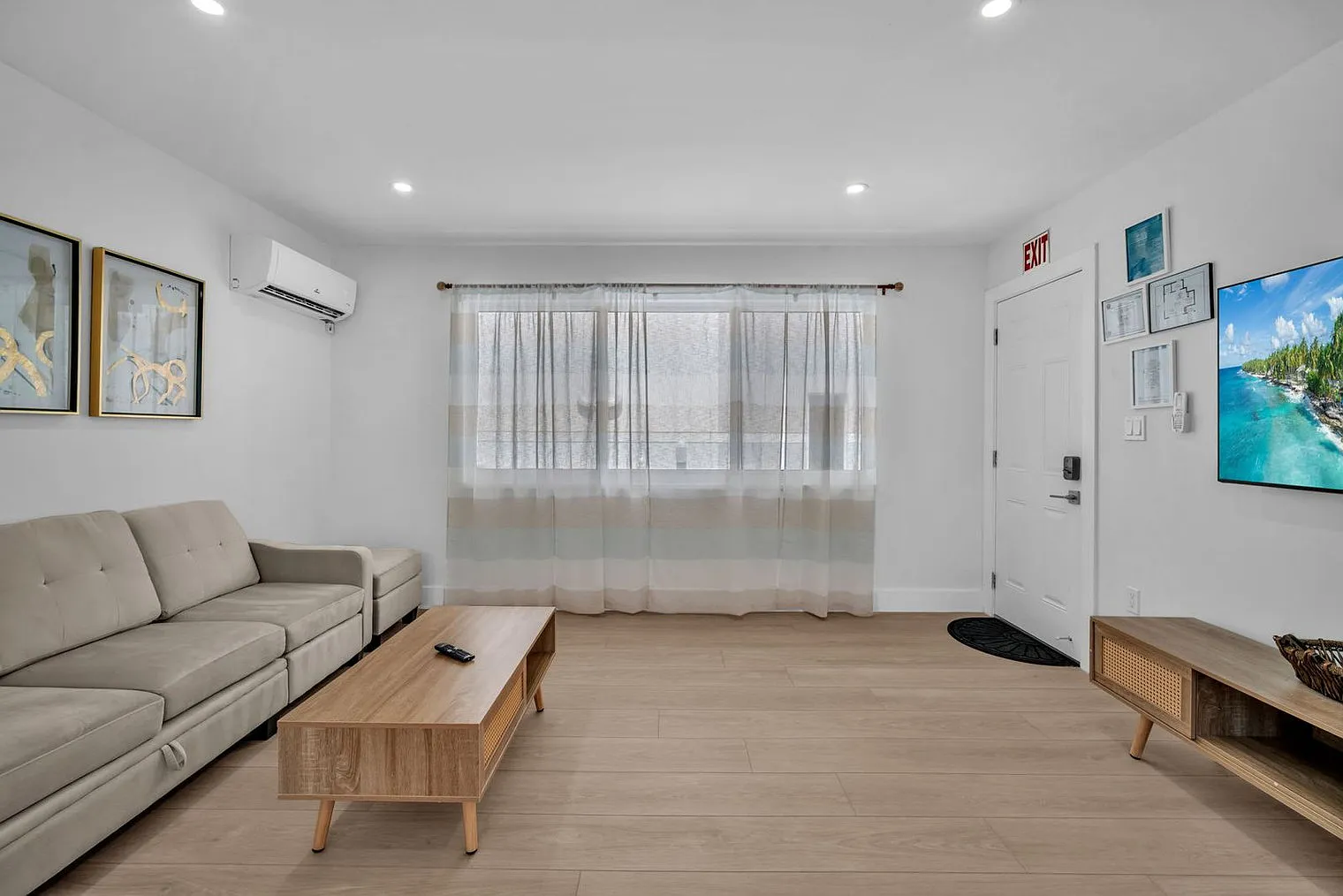 1 bed, 1.0 bath, 495 sqft, $4,745 — Photo 1