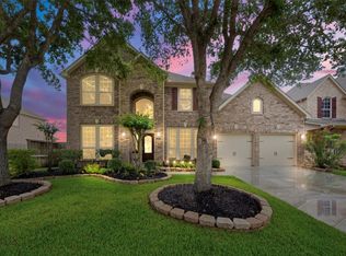 2711 Wild Lilac Dr, Pearland, TX 77584