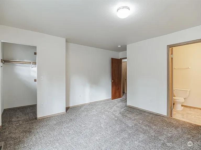 9611 161st St E #L — Photo 14