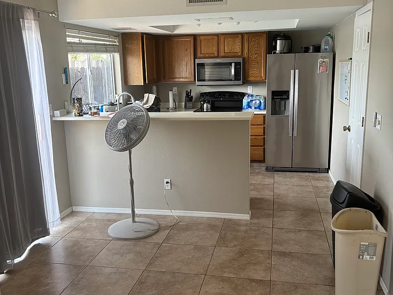 3506 E Montreal Pl — Photo 5