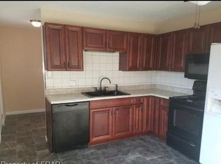 5625 Duncan St, Hope Mills, NC 28348