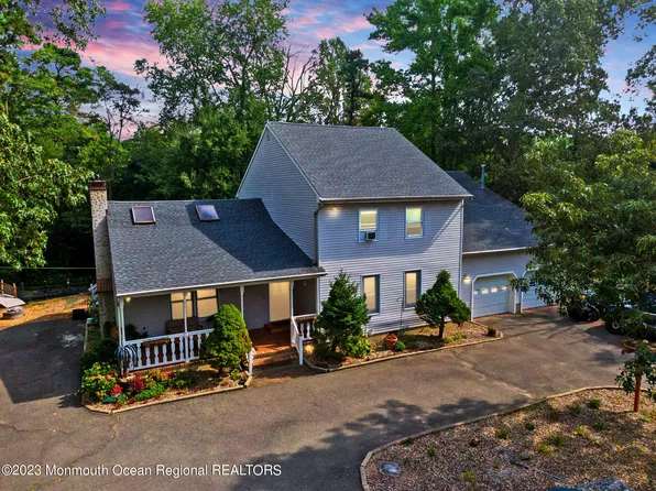 77 Havens Avenue, Bayville, NJ 08721