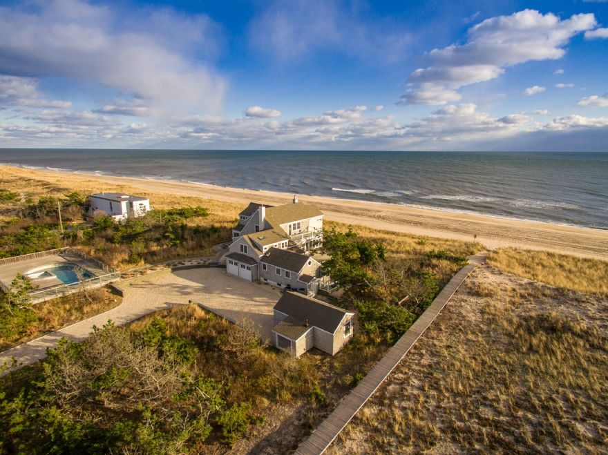45 Whalers Ln, Amagansett, NY 11930 Out East