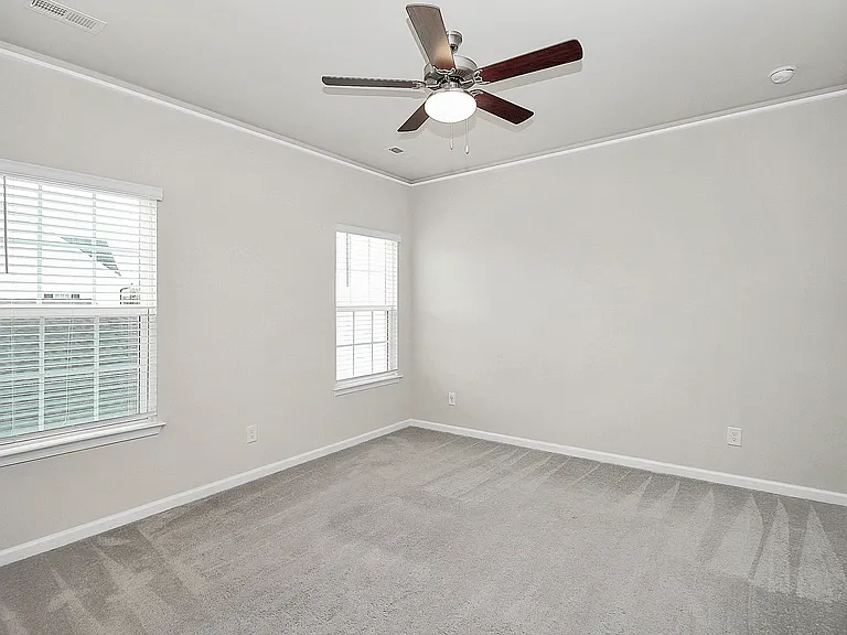 5004 Patton Dr — Photo 7