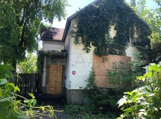 1107 University Ave, Grand Forks, ND 58203