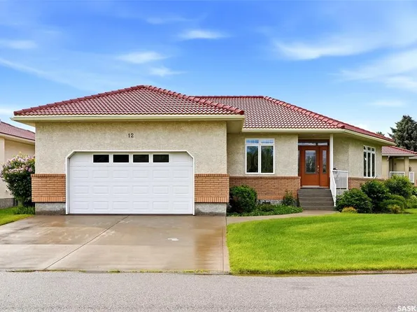 12 ST ANDREWS BAY, Edenwold Rm No.158, SK S4L 1A2