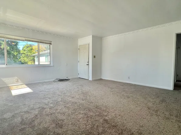 4350 Fleming Ave, Oakland, CA 94619