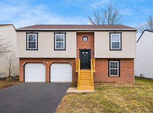 1834 Saint Lawrence Dr, Columbus, OH 43223