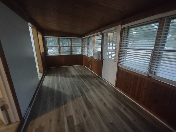 3rd image of 3495 Minnie Dr