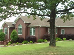 208 Castlegate Loop, Russellville, AR 72802