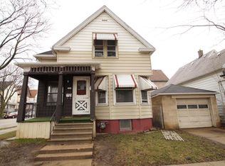 1900 S 25th St, Milwaukee, WI 53204