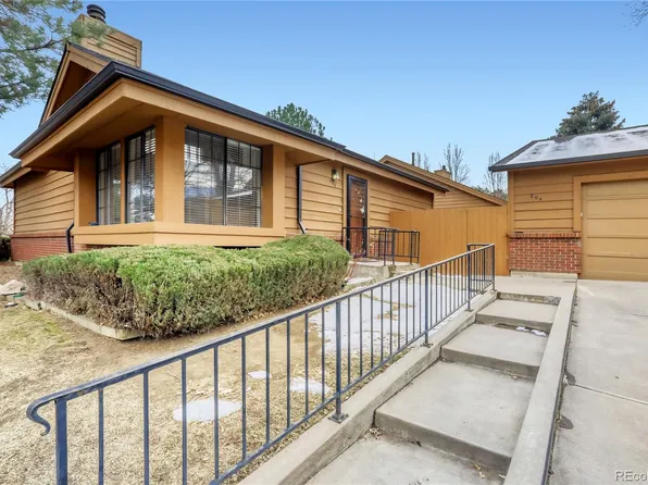 204 S Eagle Circle, Aurora, CO 80012