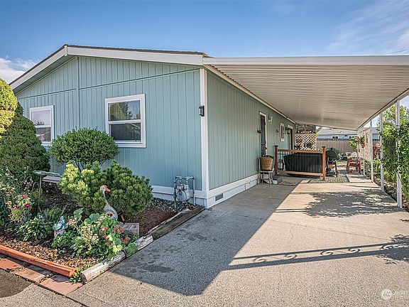3rd image of 1319 Rancho Villa Drive