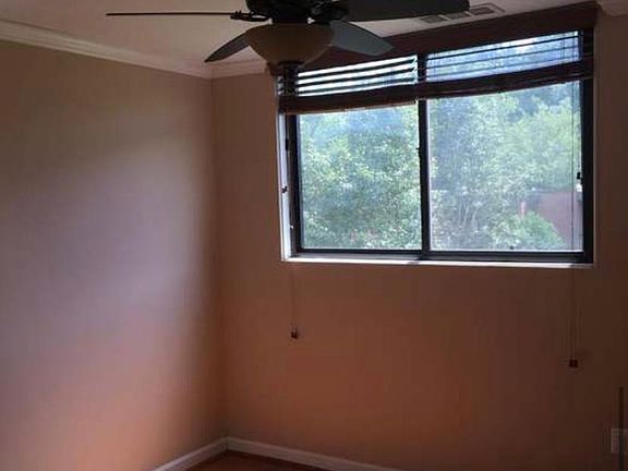 5th image of 10721 West Dr APT 303