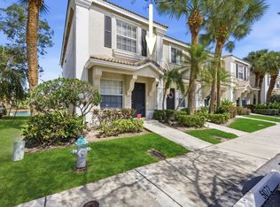 5072 Palmbrooke Circle, West Palm Beach, FL 33417