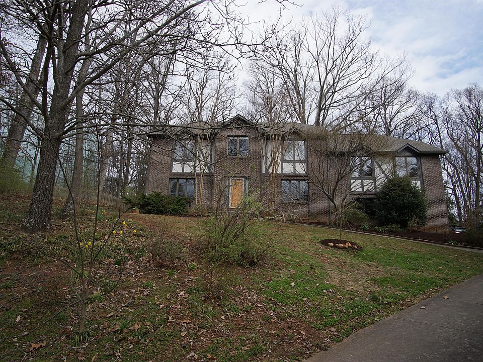 1st image of 10601 Chevy Dr