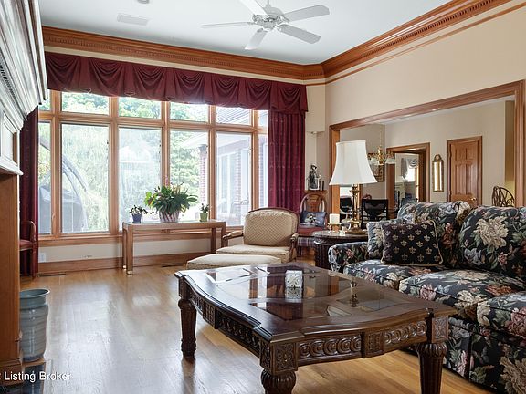 3rd image of 18101 Bridgemore Ln