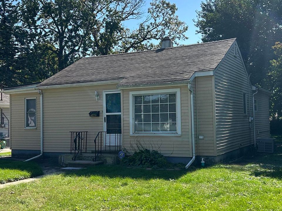 1st image of 3440 Garfield Ave