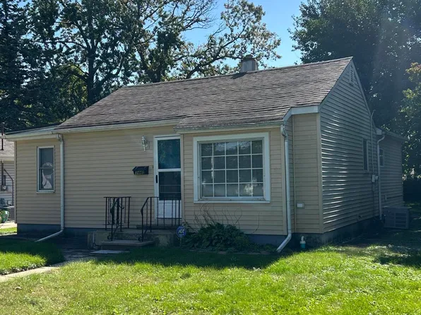 3440 Garfield Ave, Highland, IN 46322