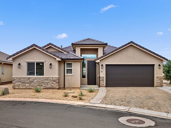 2nd image of 2261 S Tonaquint Dr Unit 31