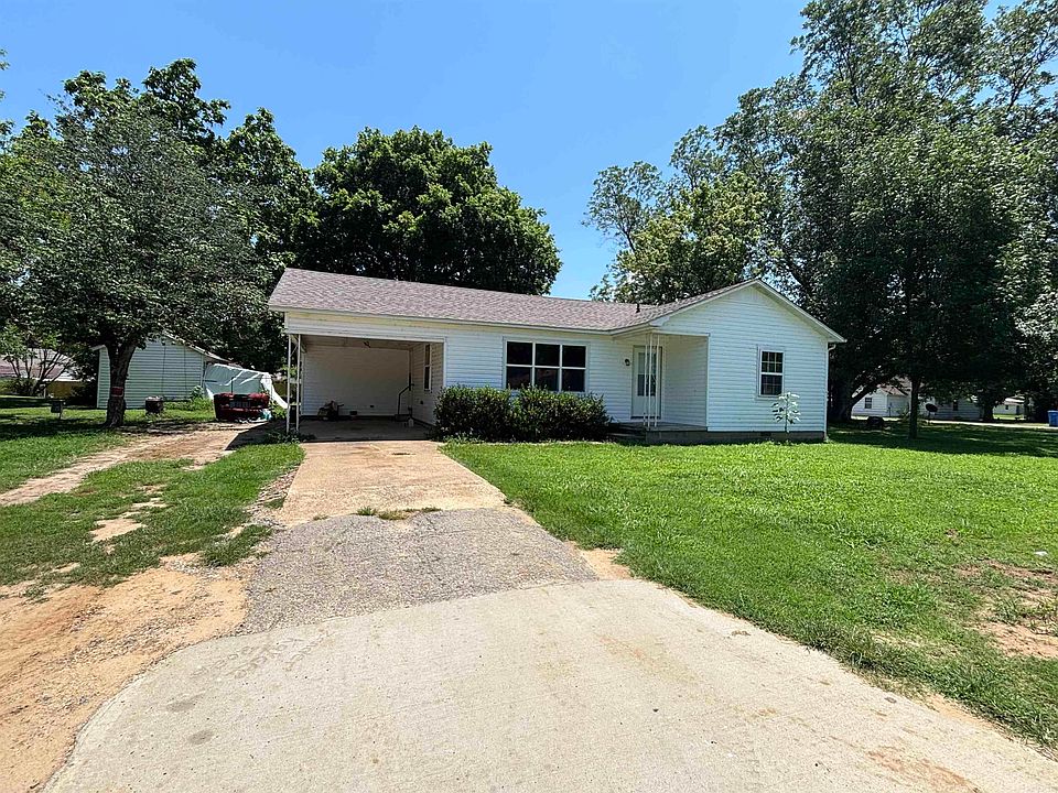 1st image of 808 SW 4th St