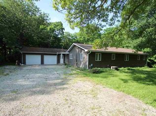 1311 N Forrest Dr, Metamora, IL 61548