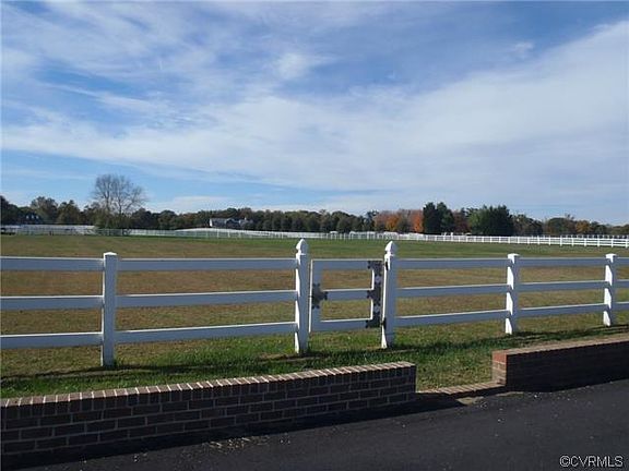 3rd image of 7283 Bosher Dr