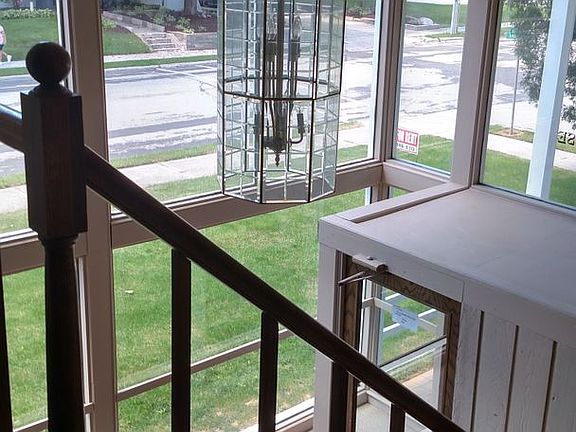 5th image of 2129 Randolph Ave #106