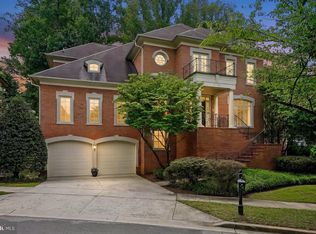 6706 Honesty Dr, Bethesda, MD 20817