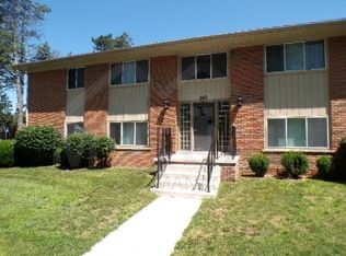 345 Granger Rd APT 4, Ortonville, MI 48462