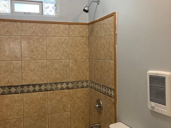 2nd image of 3491 Harvey Ave