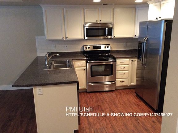5th image of 137 S Tamarak Cir