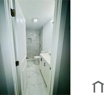1415 Stratford Ave — Photo 5
