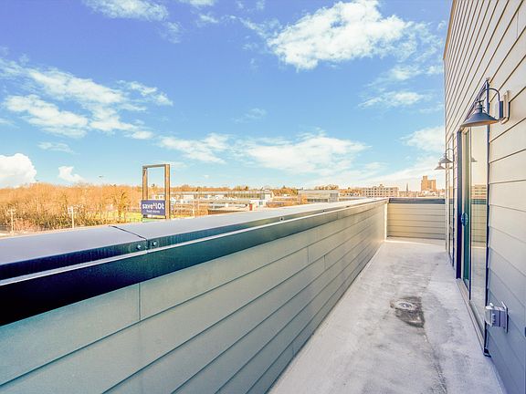 5th image of 308 W Chelten Ave Unit 503
