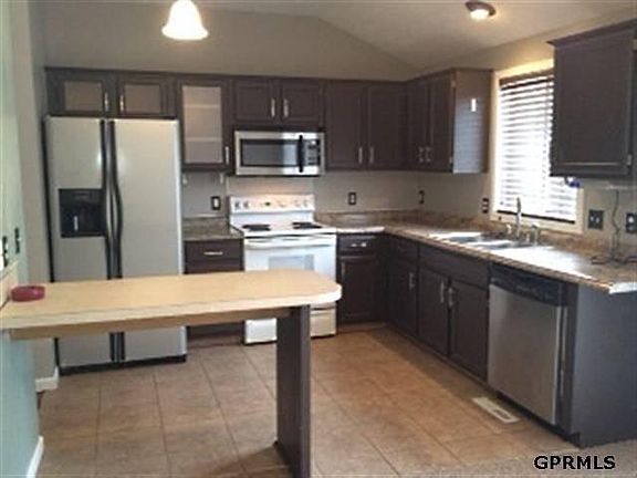 4th image of 1304 Santa Fe Cir